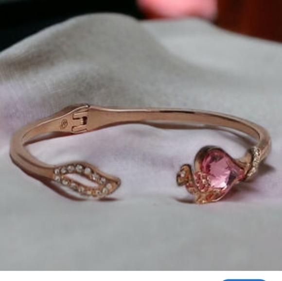 Bangle Bracelet - Picture 4 of 4